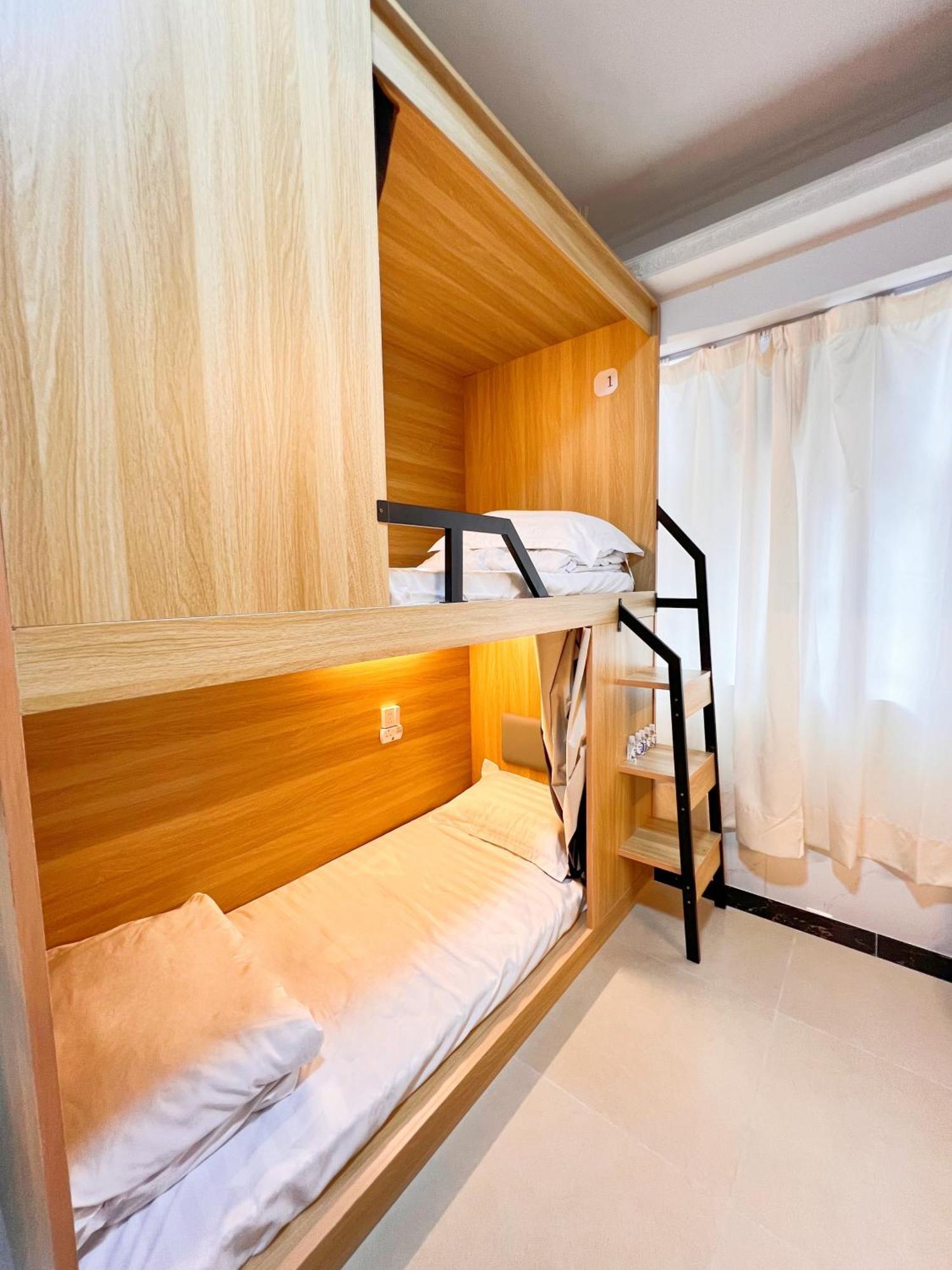 Waveflo Hostel 浪花青旅 Hong Kong Exterior foto